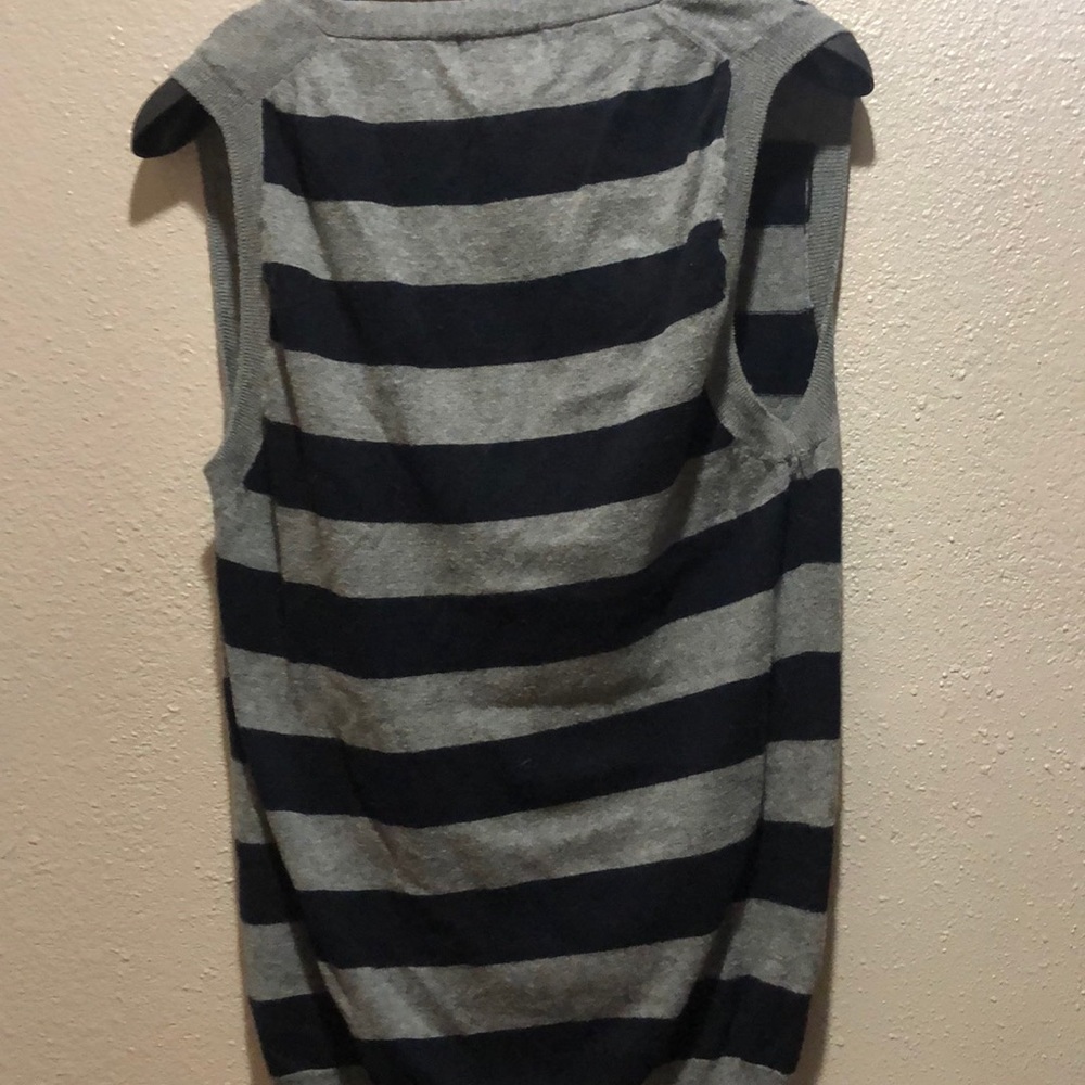 Vest - Picture 2 of 2